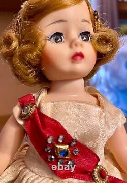 10 Madame Alexander Vintage Cissette Queen Doll