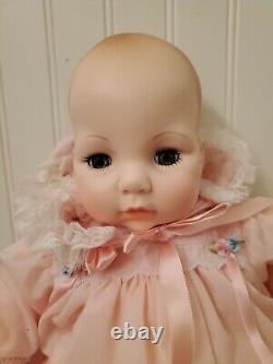 15 Vintage Madame Alexander Baby VICTORIA Box & Tag GREAT Condition