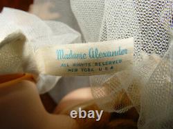 18 Madame Alexander Wendy Bride Y-1851 Orig. Box & Accessories