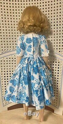 1950s Madame Alexander Cissy in tagged dress 20
