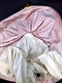 1953 GLAMOUR GIRL EDWARDIAN with HAT BOX Madame Alexander Margaret Walker Doll