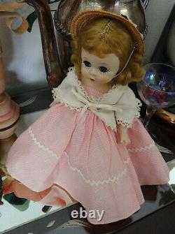 1953 MA Madame Alexander Alexanderkin WENDY KIN DOLL in Country Picnic (2159)