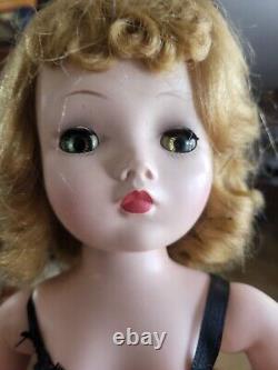 1955 Madame Alexander 20 Cissy Doll in Black Chemise