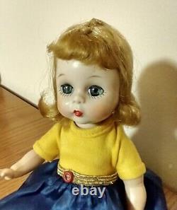 1955 Madame Alexander-kin 8 Skater Doll SLW Original near Mint Tagged Outfit