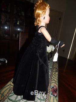 1957 MADAME ALEXANDER 20 CISSY BLACK A-LINE GOWN ALL ORIGINAL withRARE SIDE CURLS