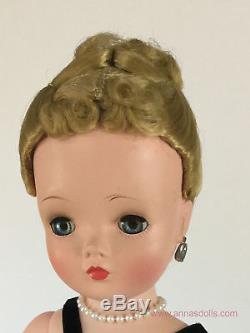 1957 Vintage Madame Alexander Cissy Doll #2173 A Doll of Rare Beauty