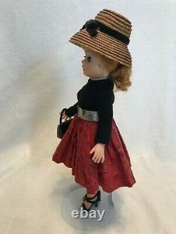 1958 CISSETTE 815 Madame Alexander Doll Red Print Skirt Strap Heels Stand & Box