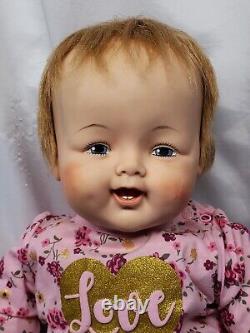 1960s Vintage 24 Madame Alexander BIG HUGGUMS Baby Doll
