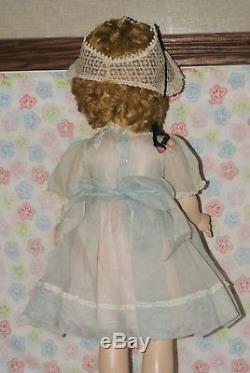 BEAUTIFUL! Vintage 24 Hard Plastic Tagged Madame Alexander Winnie Walker Doll