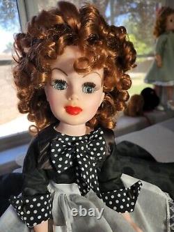 Beautiful Madame Alexander 21 inch poseable Lucy doll, pristine
