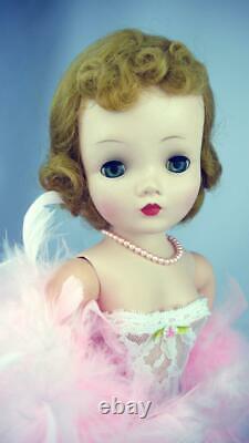 Beautiful! ORIGINAL Vintage 1955 Alexander FIRST EDITION Cissy Doll Must See