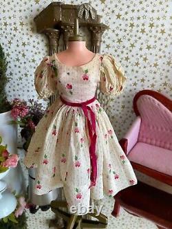 HTF Vintage Madame Alexander tagged Cissy Dimity Pink Clover dress 1956
