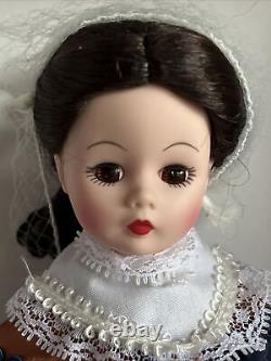 Limited Edition Madame Alexander Clara Barton 10 Doll With COA #42070 MIB NRFB