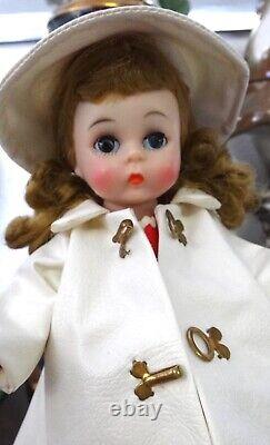 MA 1953 Madame Alexander Wendy Kin BKW DOLL in Rare White Rainy Day Outfit 2496