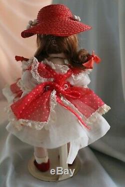 MADAME ALEXANDER 8 Wendy in Favorite Afternoon Outfit withred hat/1959/GREAT