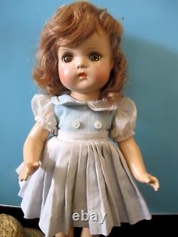 MADAME ALEXANDER DOLL 13 Vintage JEANNIE WALKER Comopsition Doll Original Dress