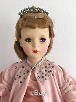 MADAME ALEXANDER Lady Churchill, Pink Regalia Outfit Ex Cond Margaret Face
