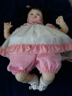 MADAME ALEXANDER Large Vintage 1965 Original PUSSY CAT 22 Crier Baby Doll WithBox