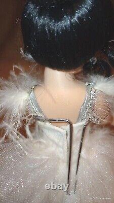 Madame Alexander 10in doll Swan Lake beautiful condition