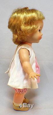 Madame Alexander 12 Vintage Janie Doll in original box and clothes #1158