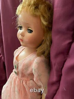 Madame Alexander 1953 Maggie Walker Doll with Cissy Face
