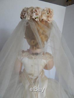 Madame Alexander 20 Cissy Satin Train 1957 Dressed Doll