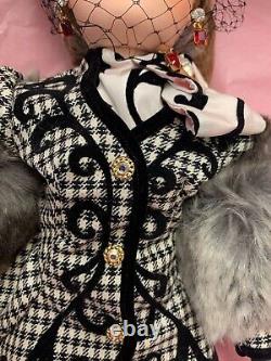 Madame Alexander 21 Ebony & Houndstooth Cissy Doll # 67601 Reduced