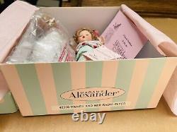 Madame Alexander #42360 Wendy And Her Radio Flyer Doll NEW Mint VERY RARE 2006