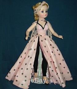 Madame Alexander Beautiful Cissy 21 Articulate Doll In A Pink & Black Outfit
