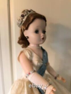 Madame Alexander Cissy Doll As Queen Elizabeth II 1955-56 21 inches