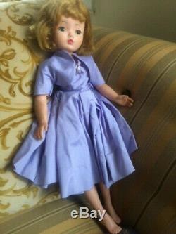 Madame Alexander Cissy Doll vintage 50's