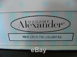 Madame Alexander Cissy NIB 2004 Life in the Limelight A/A COA