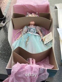 Madame Alexander Giselle Ballerina Doll 22050 Ballet withBox, Hangtag, Card RARE NIB