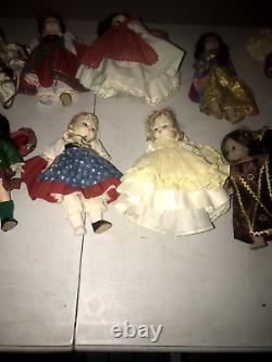 Madame Alexander International Dolls 8 Friends- Foreign Lands Lot of 15