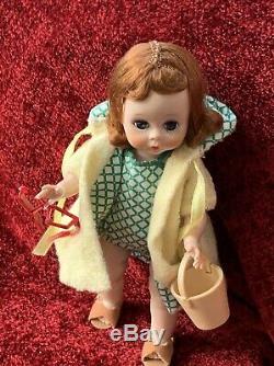 Madame Alexander Kins Doll Slw Beach Outfit 562 With Original Box
