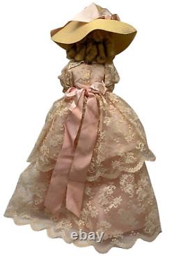 Madame Alexander Lady Hamilton 21 Portrait Doll 1968 #2182 With Original Box