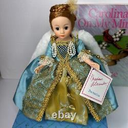 Madame Alexander MADCC 1991 Queen Charlotte Convention Doll Plus Favors 262/900