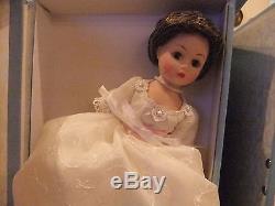 Madame Alexander Meg's Wedding TrunkSet 10Cissette Doll Limited Edi 45935 new