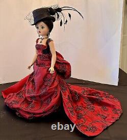 Madame Alexander Object of Desire Cissy Doll NRFB with COA & HT LE 133/200 2004