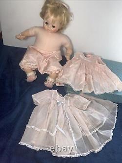 Madame Alexander Pussy Cat Doll 1965 Original Outfit Organdy 20 Cry's Works Box
