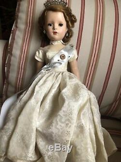 Madame Alexander Queen Elizabeth II Coronation Dress Doll