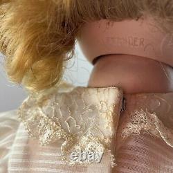 Madame Alexander Vintage Cissy Face Binnie Walker Doll Lace Dress 18' READ DES