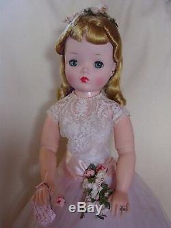 Madame Alexander Vintage Hard Plastic Mint Cissy Doll In Knife Pleated Gown