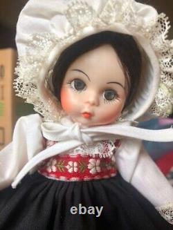 Madame Alexander dolls (8) available! Selling individually or in a group