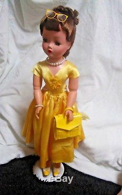 Original 20 Vintage 1950s Madame Alexander Cissy Doll in Tagged Outfit