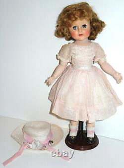 RARE 1952 Madame Alexander Madelaine doll 18 jointed original Tagged Outfit