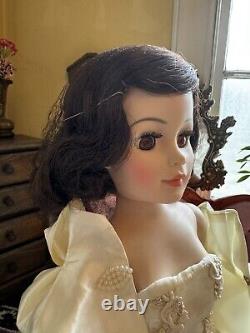 RARE 1961 Vintage Madame Alexander Jackie / Jacqueline Kennedy Doll Cissy Size