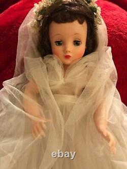 Rare vintage madame alexander bride doll beautiful Elise1950s good condition