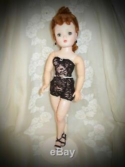 Stunning, Vintage 50's Madame Alexander 20 Cissy doll
