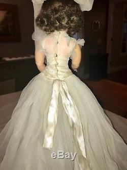 VINTAGE 1956 Madame Alexander 20 CISSY MEDICI BRIDE Doll Original Tagged Dress